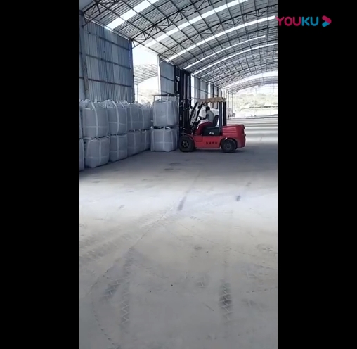 方形摇摆筛现场