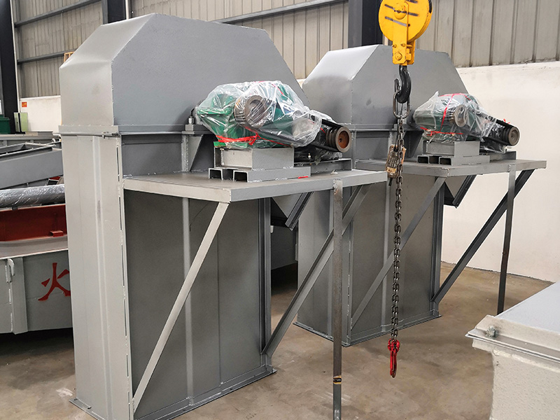 振动垂直提升机重要部件的介绍